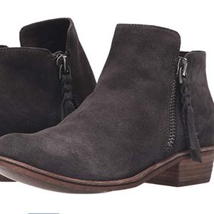 Dolce Vita Sutton Double Zip Bootie Suede - Size 6